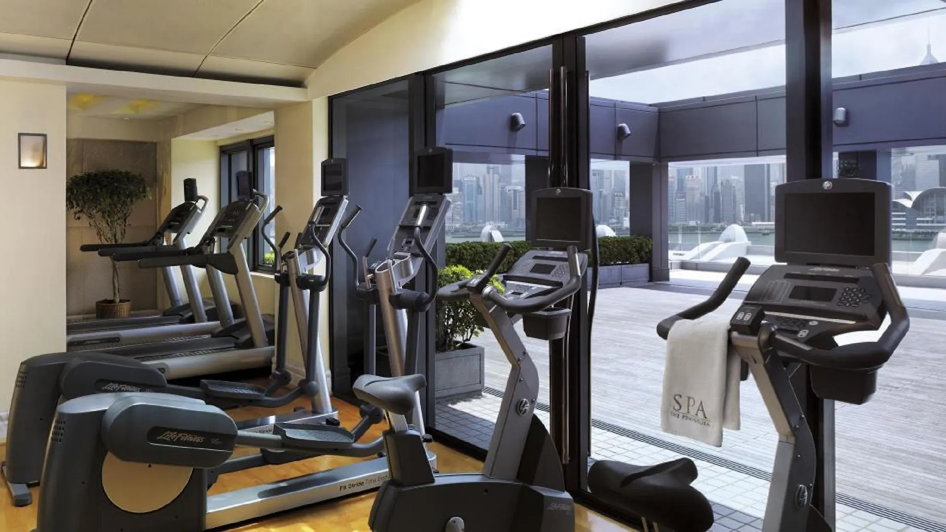 *****  The Peninsula Hong Kong Hotel China